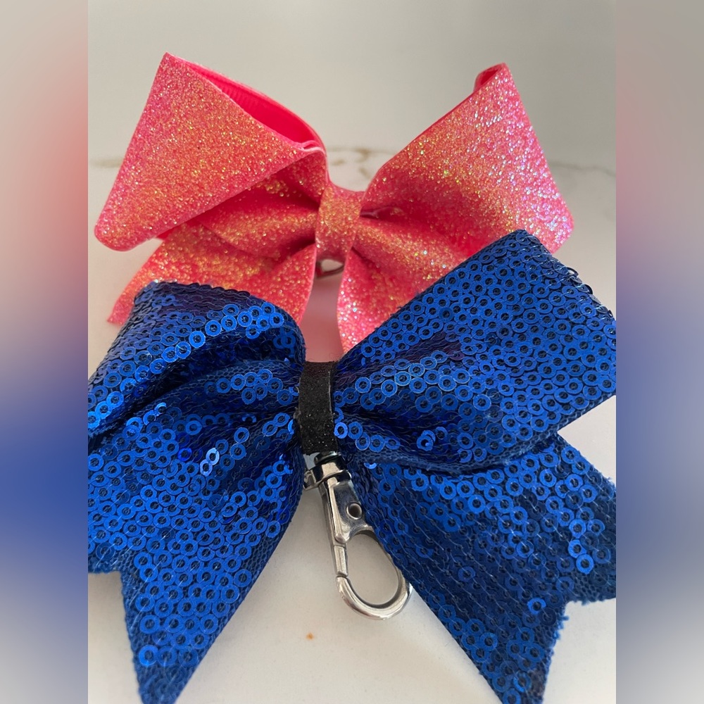 Keychain Bows - Picture 5 of 7